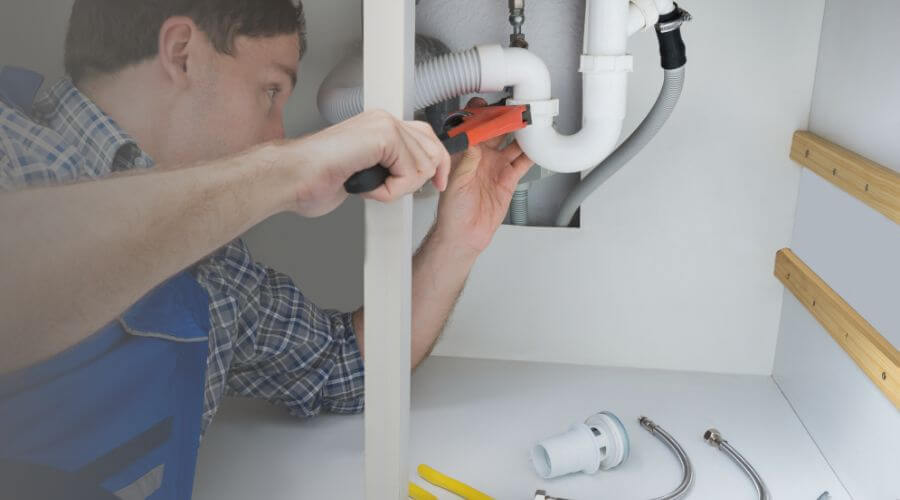 Professional tankless water heater installation in Urbana, MO